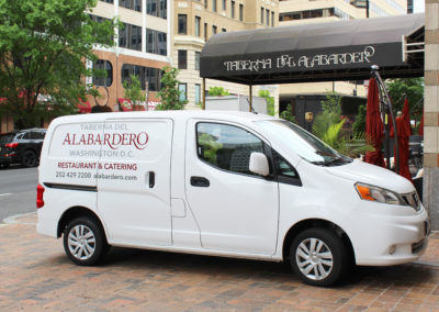 alabardero catering van