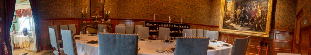 Private Events at Taberna del Alabardero: panoramic view of the Aranjuez private dining room